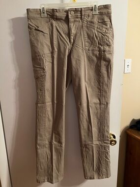 Gloria Vanderbilt Khaki Utility Straight-Leg Cargo Pants